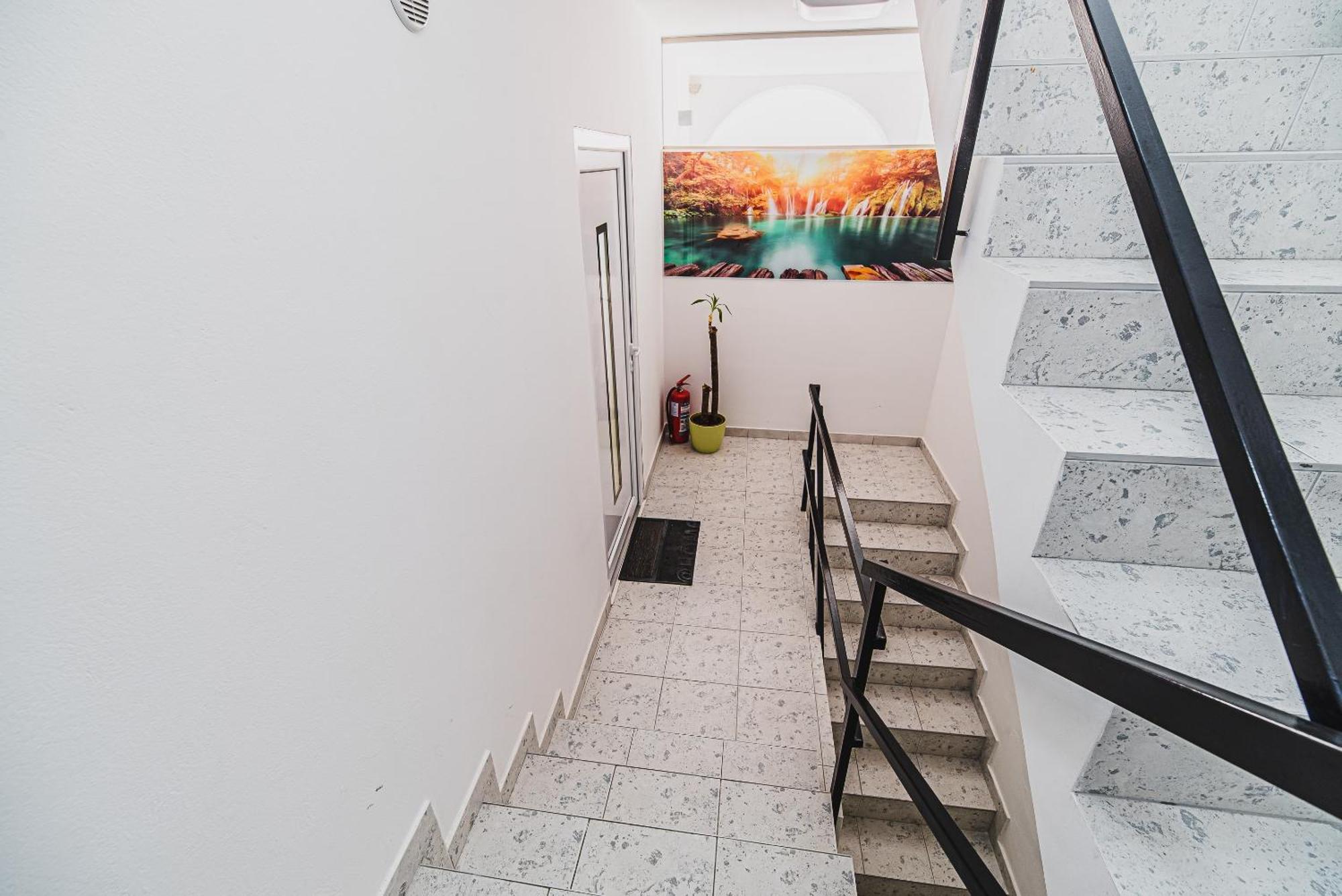 Downtown Park Apartments With Balcony Vodice Zimmer foto