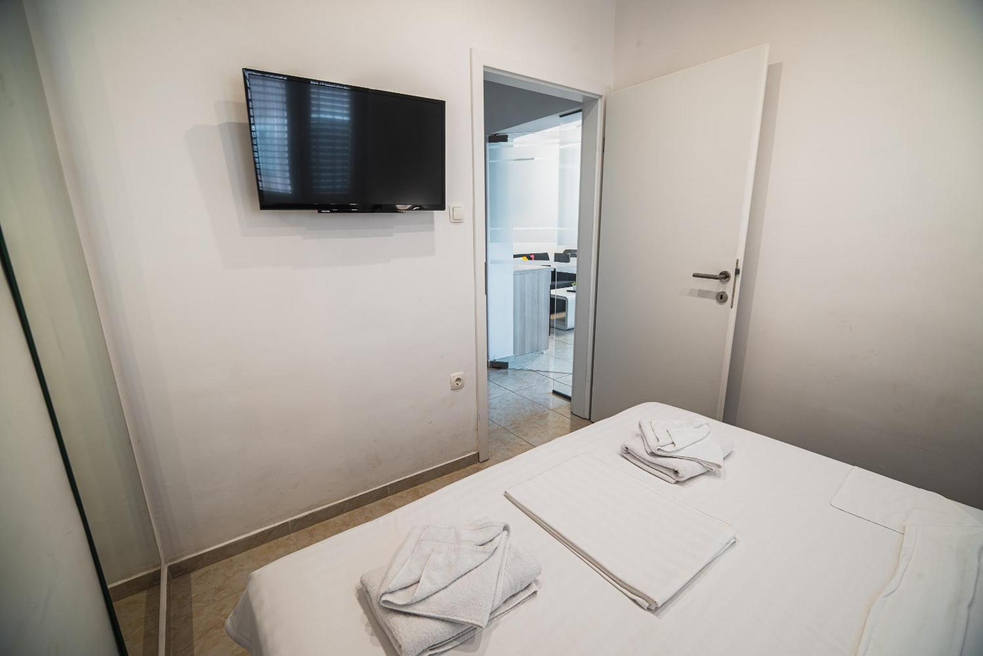 Downtown Park Apartments With Balcony Vodice Zimmer foto