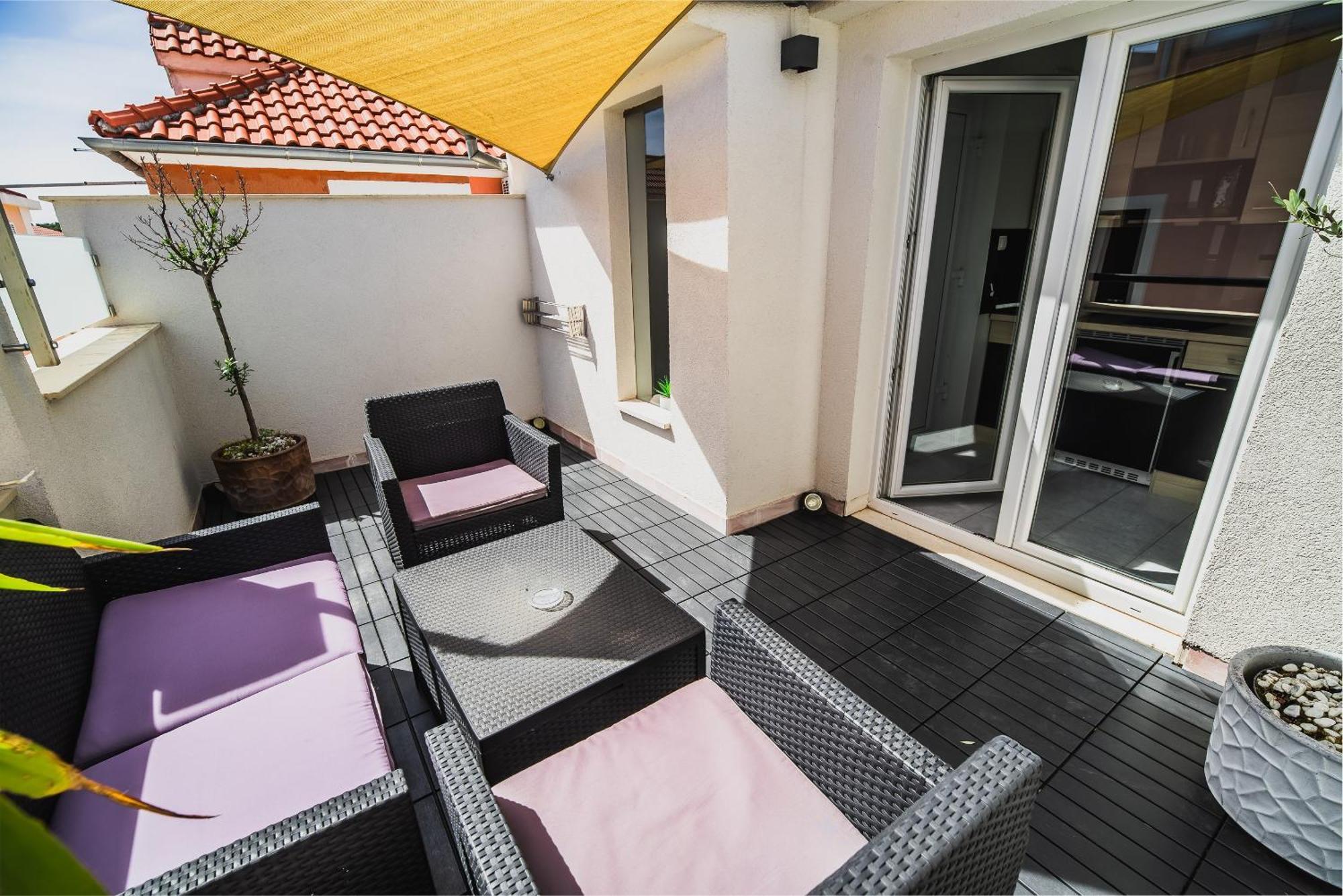 Downtown Park Apartments With Balcony Vodice Zimmer foto
